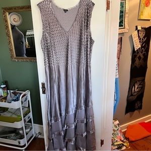 Komarov silver crinkle dress women’s size 3X